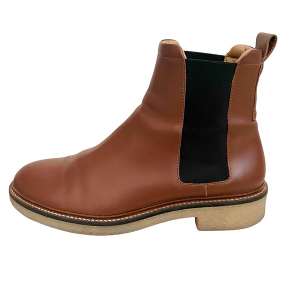 Everlane Leather Chelsea Boots - Picture 5 of 13